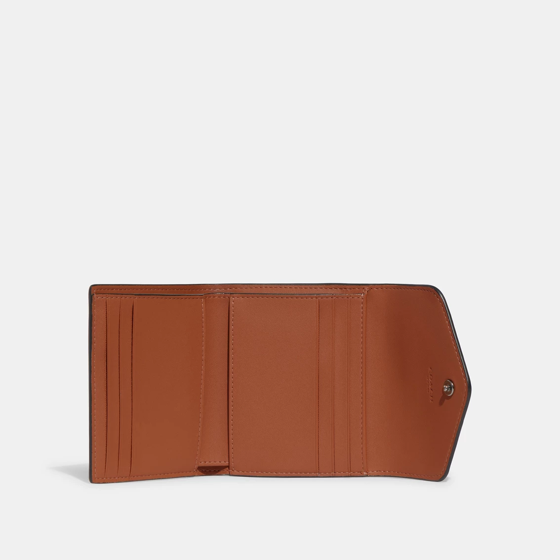 Best Sale ๐ Coach Floral Printed Leather Wyn Small Wallet ๐ - Image 3