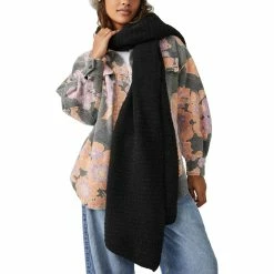 Cheap ๐ฏ Free People Ripple Recycled Blend Scarf ๐