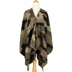 Flash Sale 🛒 Bay Sky San Diego Hat Company Camo Poncho 💯