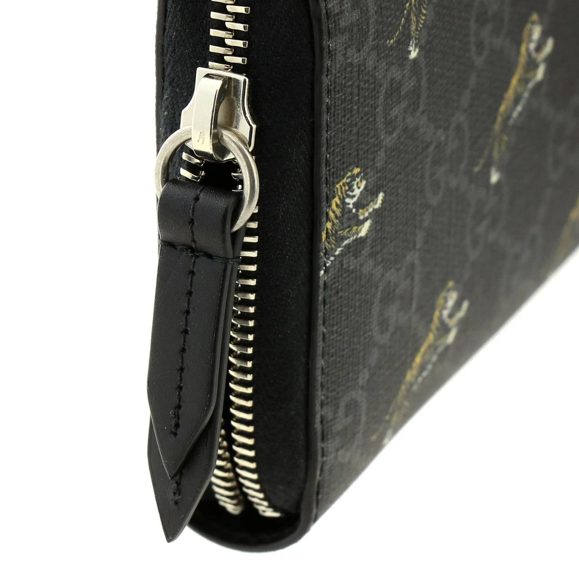 Outlet β€οΈ Gucci GG Supreme Canvas Grey Tiger Print Zip Around Wallet 575135 π - Image 5
